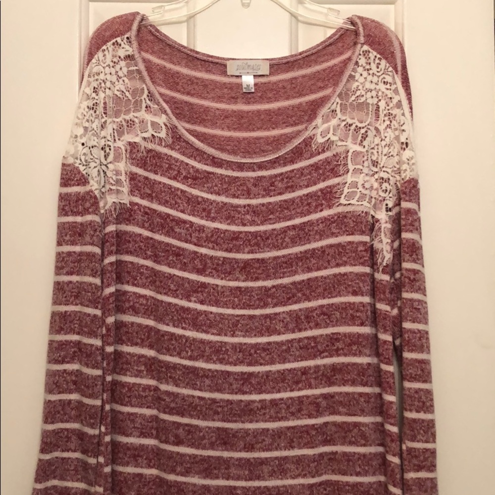 Light weight long sleeve tunic